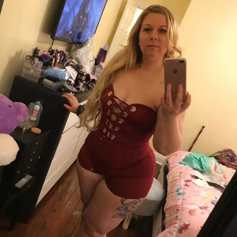 Alexaana6664 from US