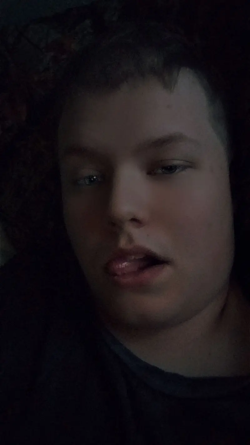 Caiden (19) male from US - sexting partner