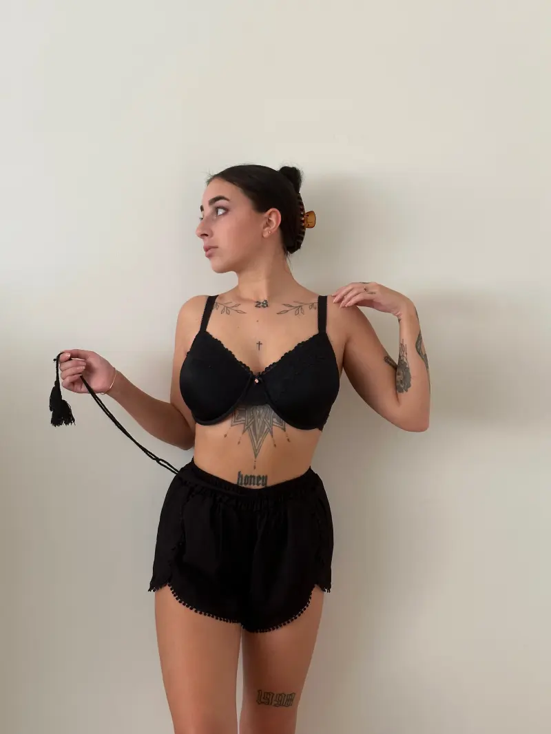 Collins1201 (18) female from DE - sexting partner