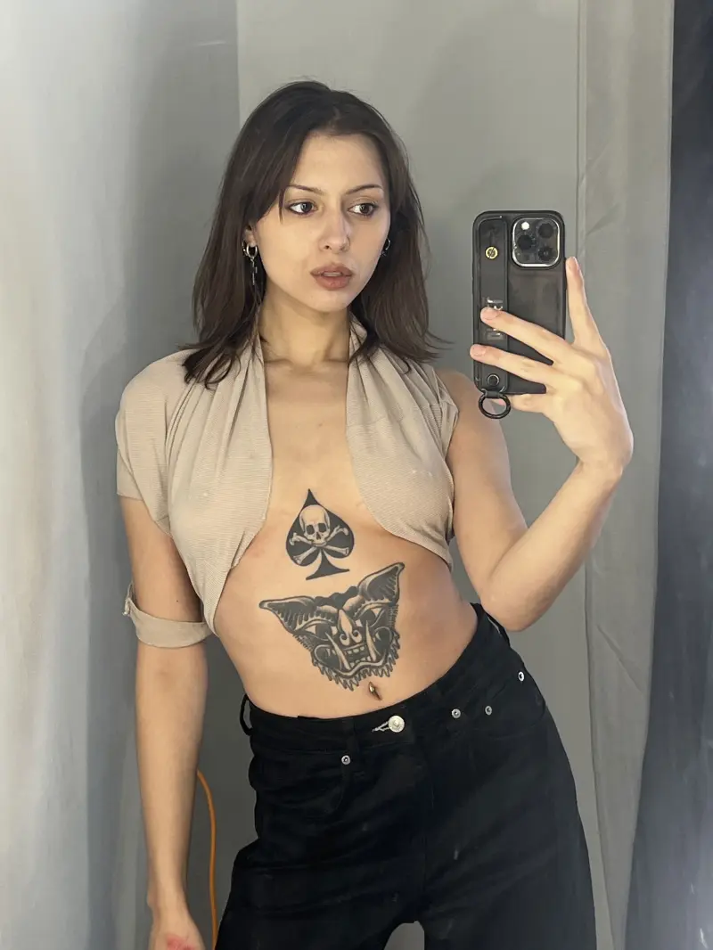 Daisyfr643 (18) female from US - sexting partner