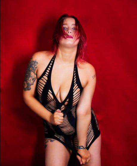 Elizabeth6947 from DK