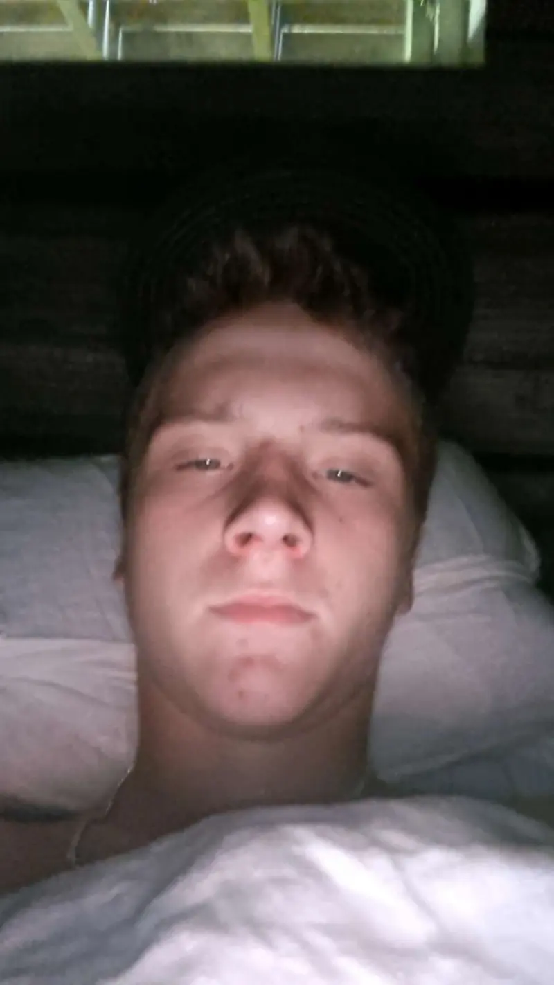 Harry (18) male from SE - sexting partner