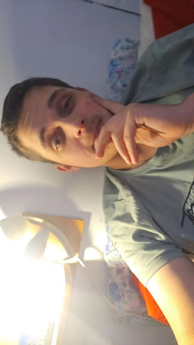 Haughty (22) male from CZ - sexting partner