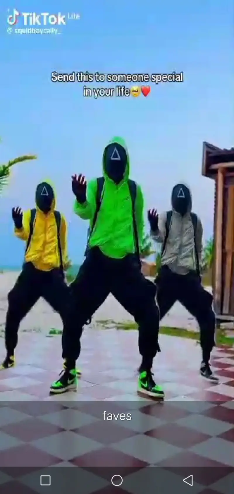 Jonj55 (18) male from UG - sexting partner