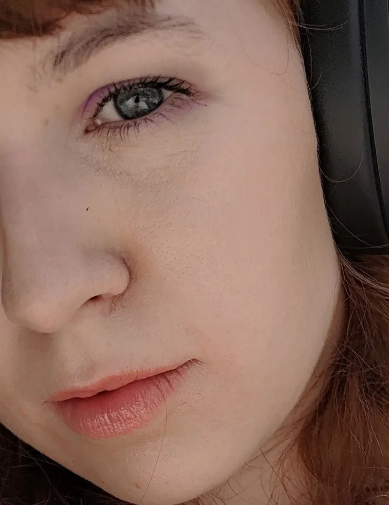 Jujeio (20) female from US - sexting partner