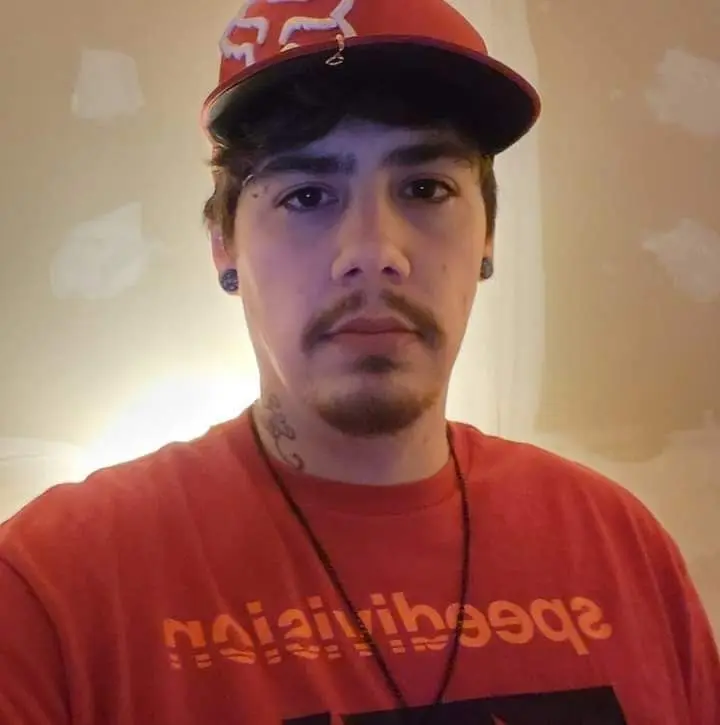 KingLaywell0 from US