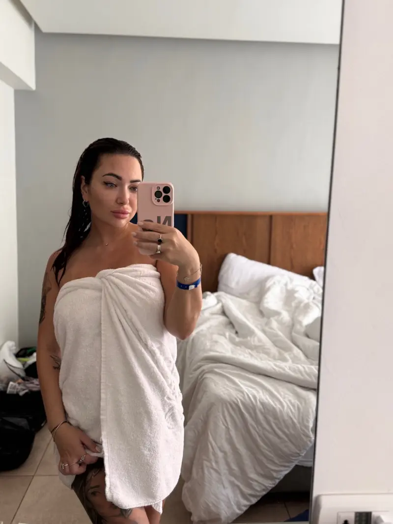 Lunajulie9269 from US