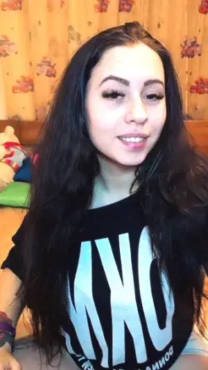 Matildamary (18) female from DE - sexting partner