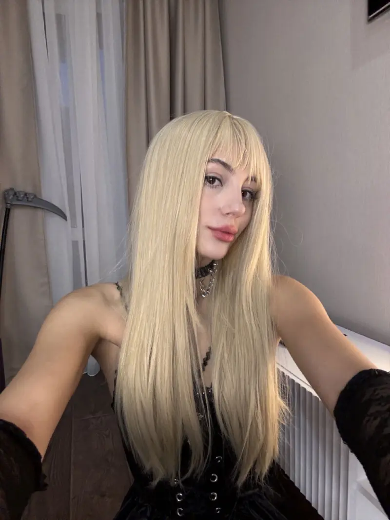 Meera806 (21) female from US - sexting partner