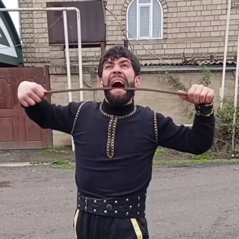 Mursall (18) male from AZ - sexting partner