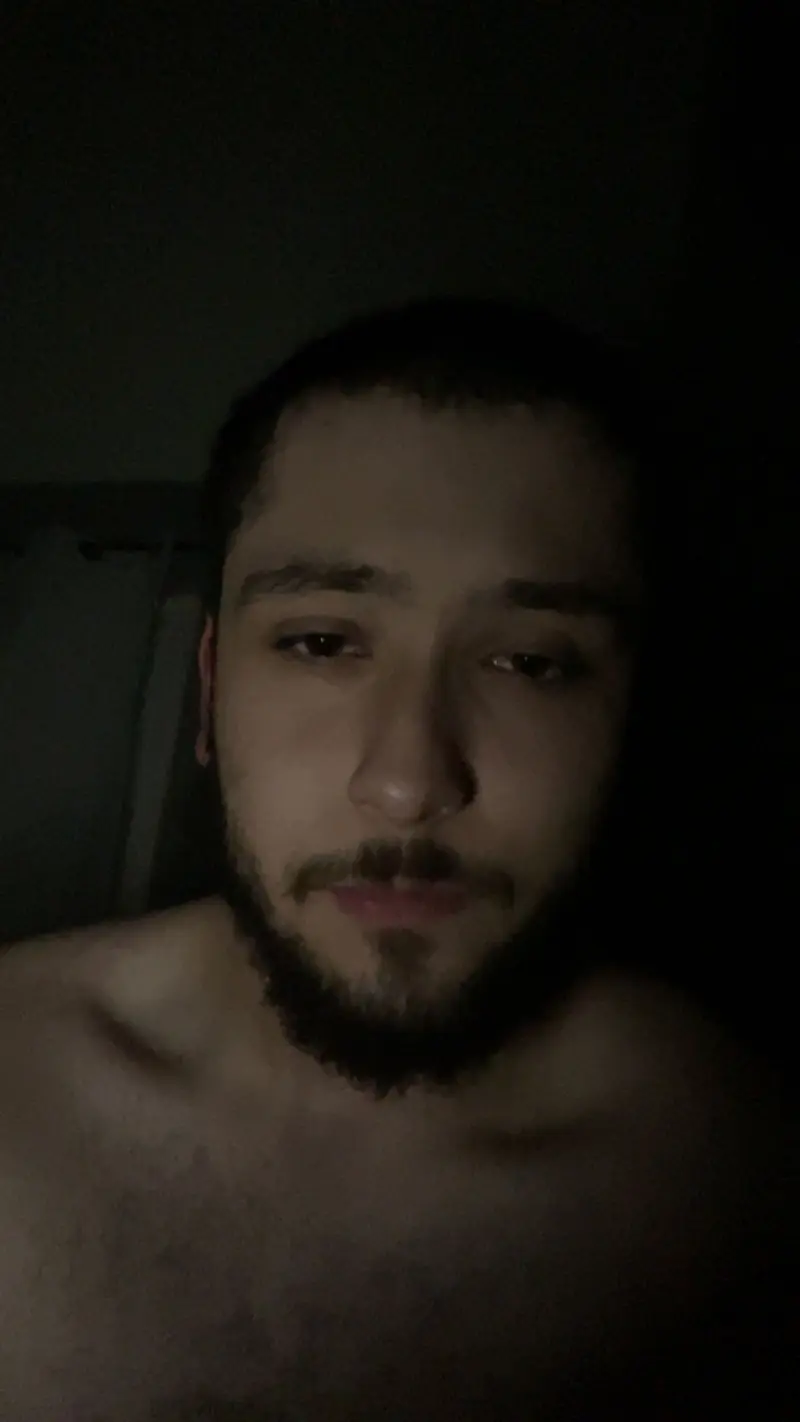 PapiChinito (18) male from US - sexting partner