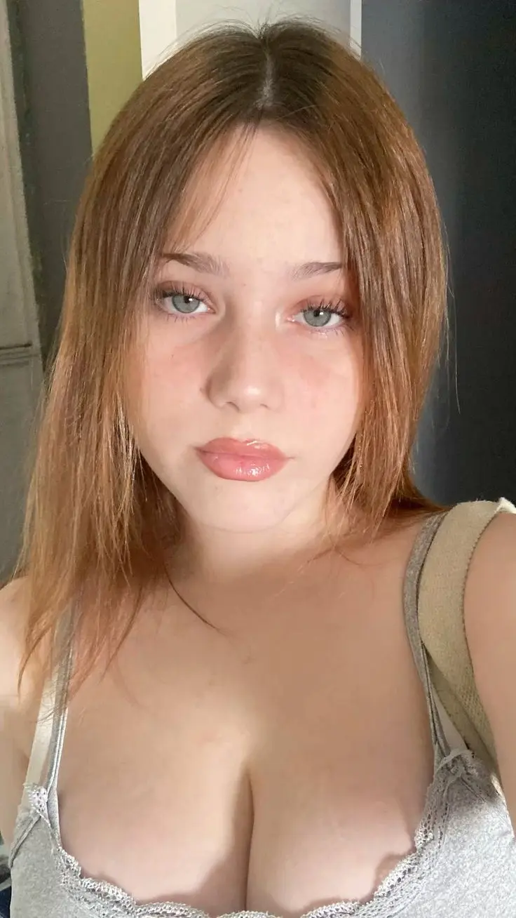 Raya5654 (18) female from AR - sexting partner