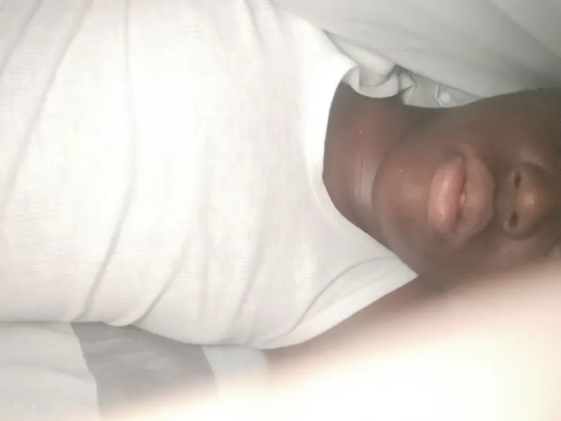 Rei (18) male from JM - sexting partner