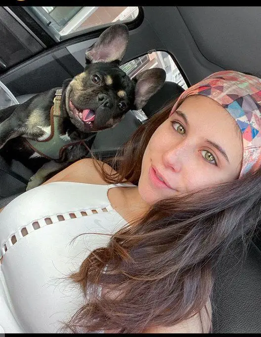 Rita2 (18) female from CA - sexting partner