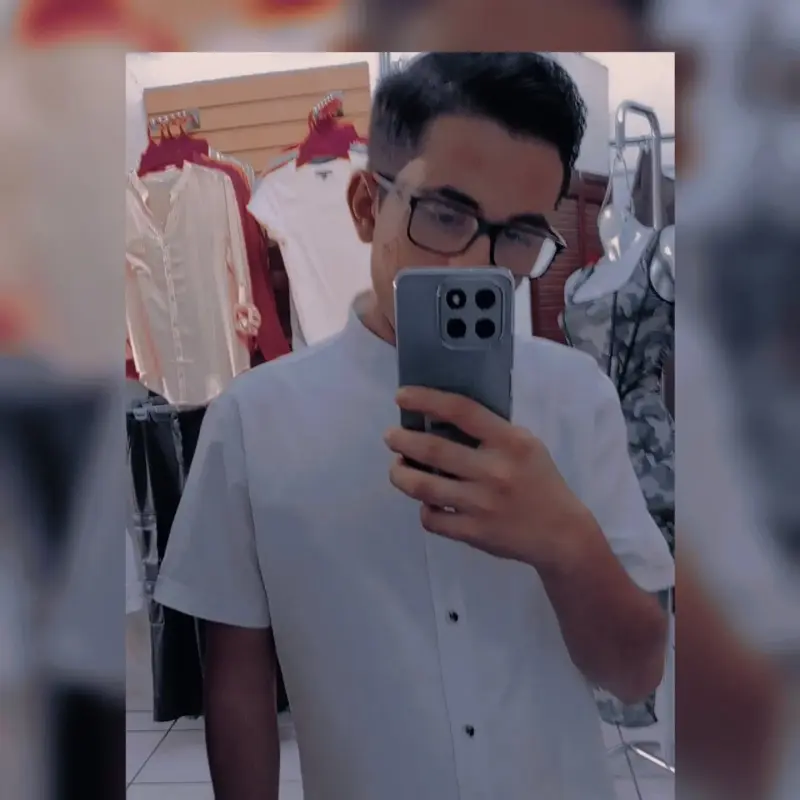 Roy_Luna_24 (24) male from MX - sexting partner