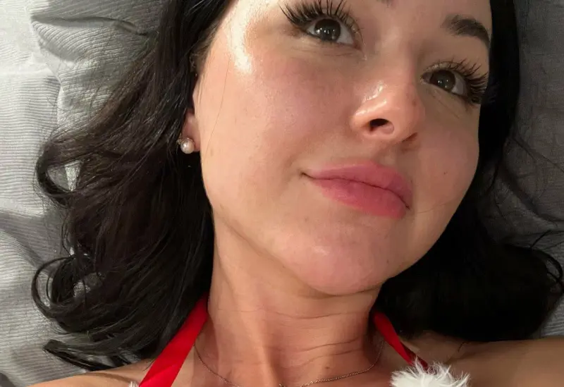 SamanthaWard76 (18) female from DE - sexting partner