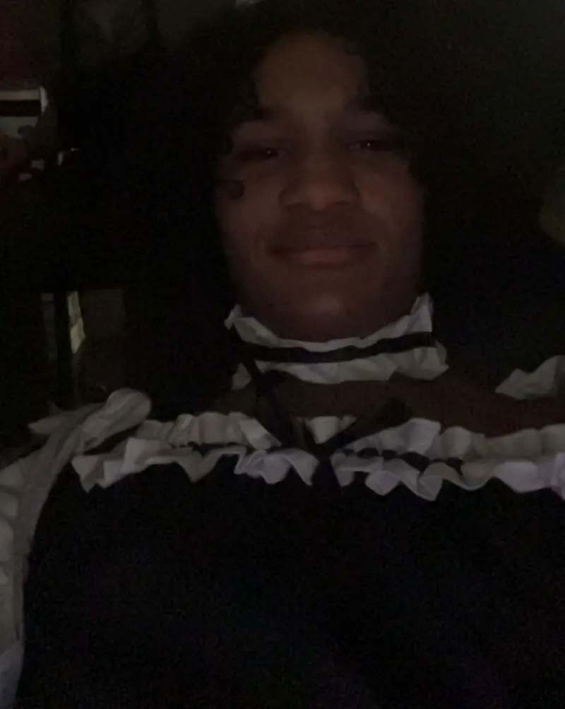 Sebas201 (18) male from US - sexting partner