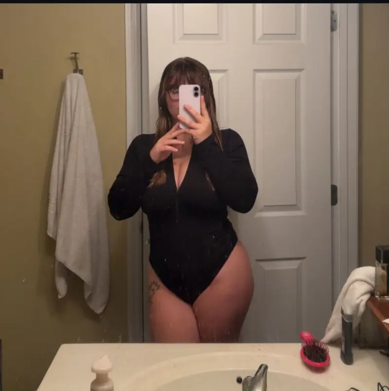 Sophia3315 (18) female from US - sexting partner