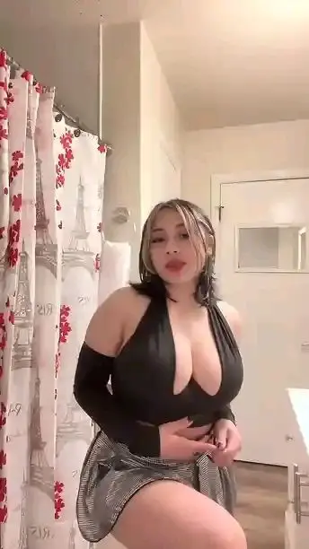 aanna18 (18) female from GB - sexting partner