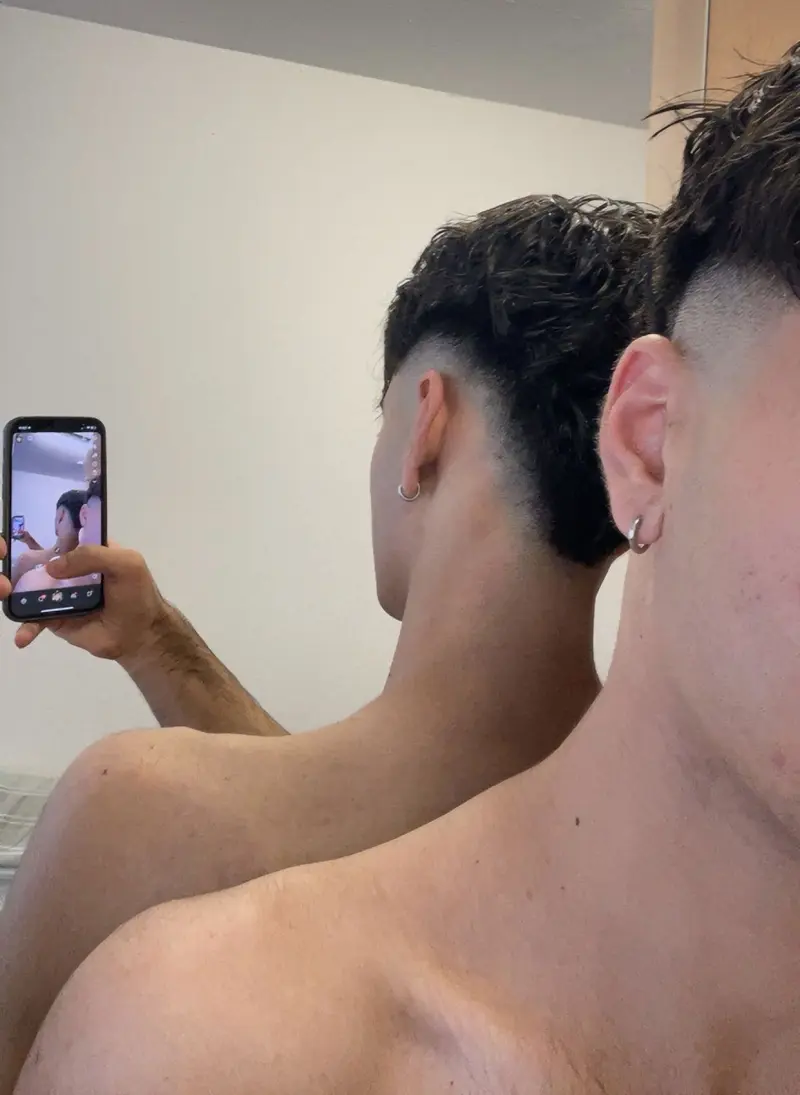 abil0vr (18) male from DE - sexting partner