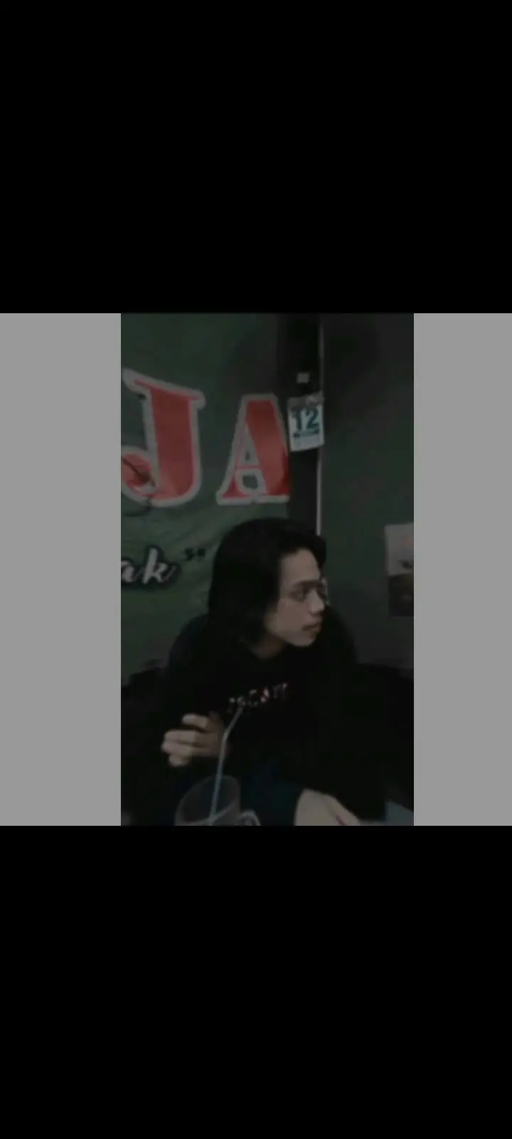 adim83517 (18) male from ID - sexting partner