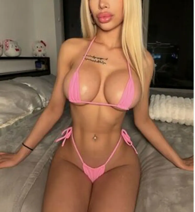 amatacloudexjba (18) female from US - sexting partner