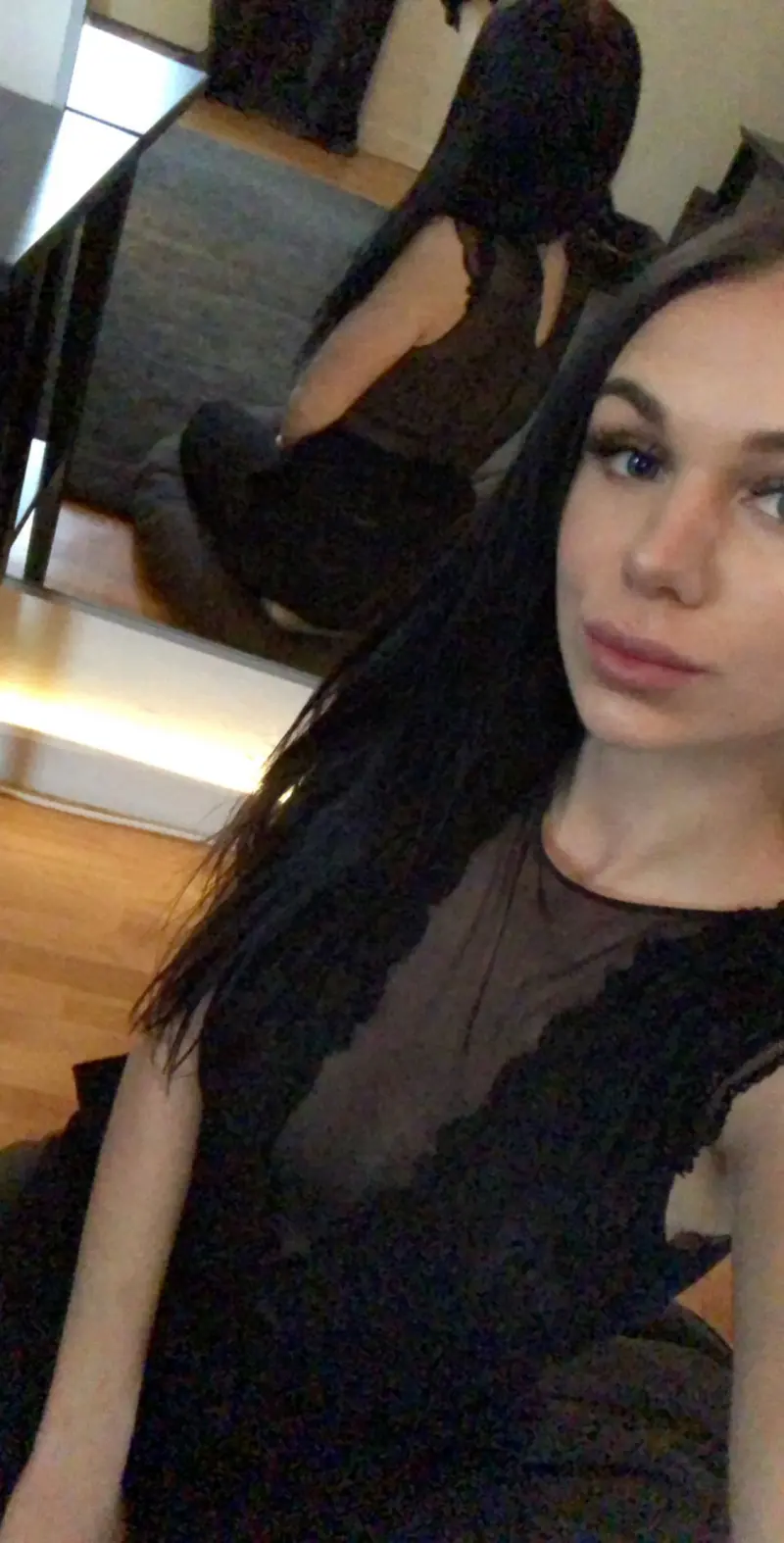 amyadams6786 (18) female from US - sexting partner