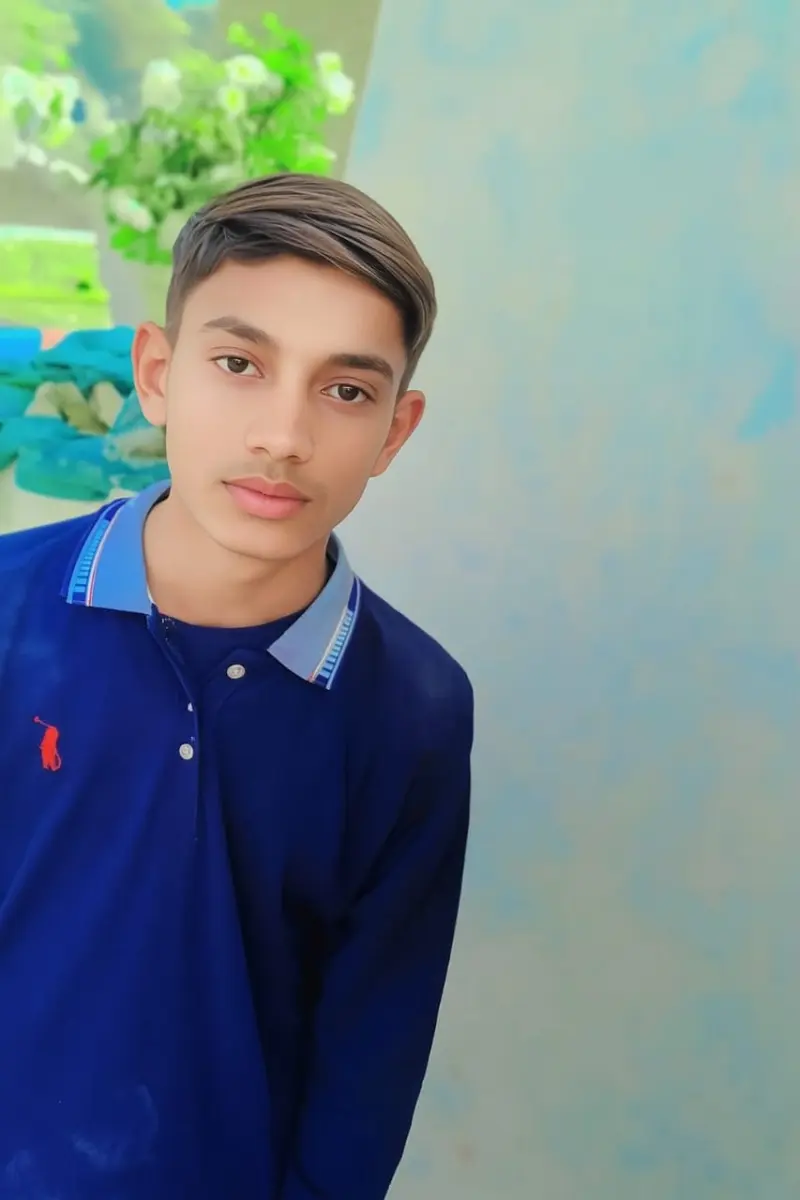 ansraza881 (18) male from PK - sexting partner