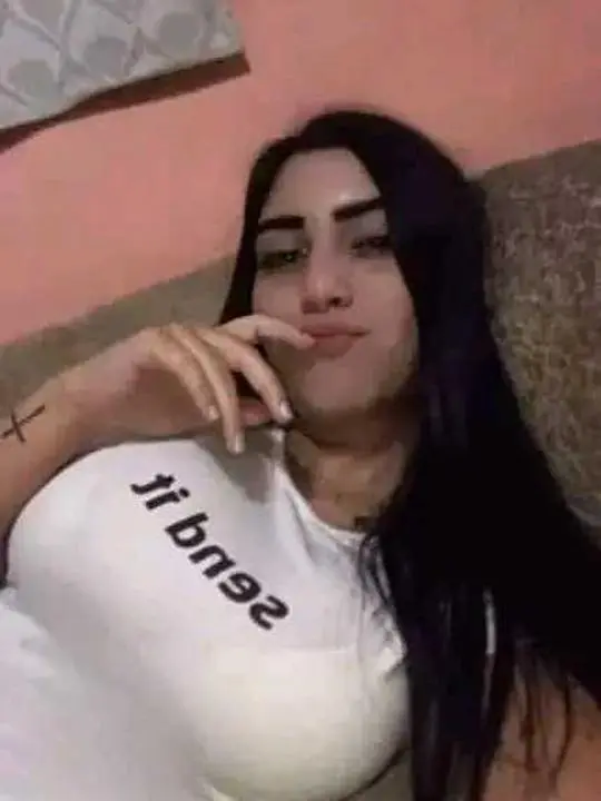 atumvuo (25) female from GB - sexting partner