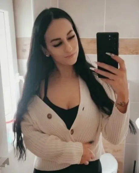 bakegex946 (26) female from US - sexting partner