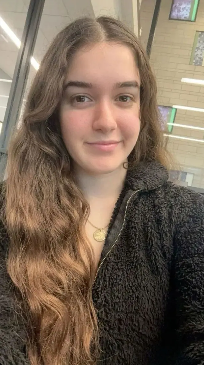 bapwcq (18) female from US - sexting partner