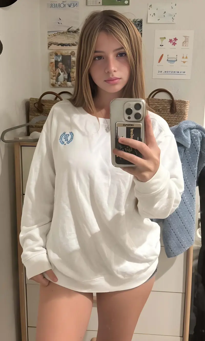 barobe1026 (18) female from US - sexting partner