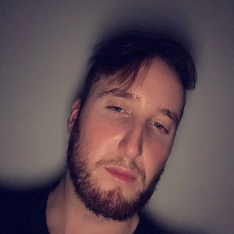 bigK (18) male from AU - sexting partner