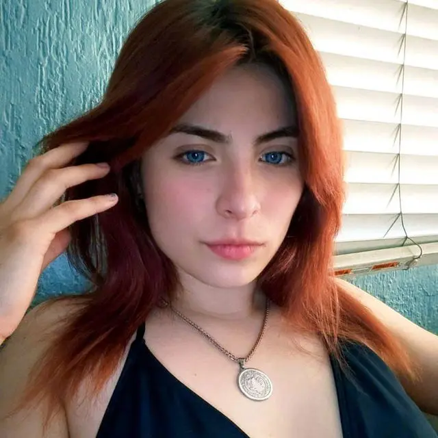 bikikik848 (18) female from AU - sexting partner