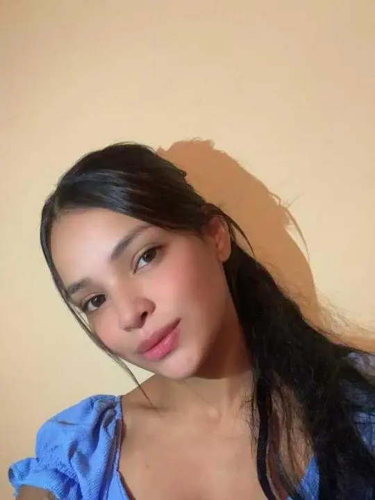 bitod59592 (18) female from CA - sexting partner