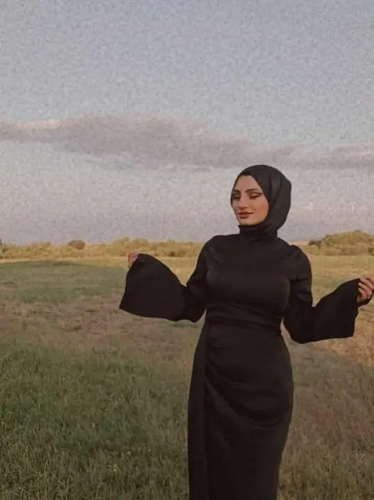 bogeqiby (18) female from DK - sexting partner