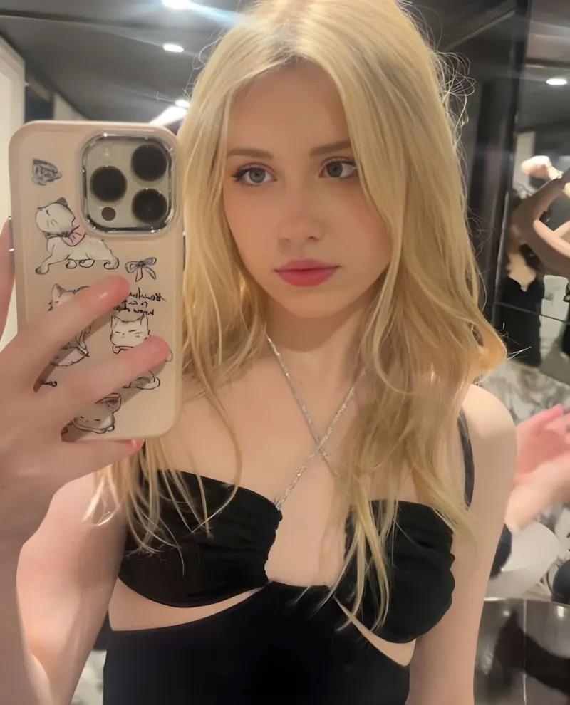 cadinar668 (18) female from GB - similar profile