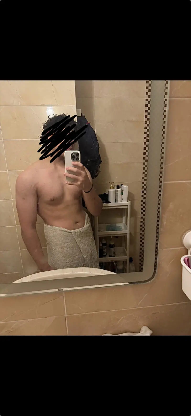 callmeforfun26 (18) male from EG - sexting partner