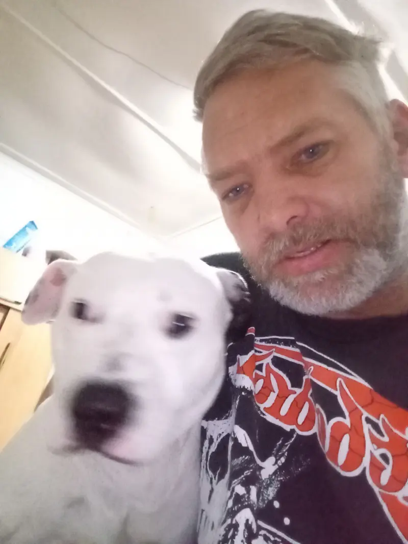 cbeetge5 (18) male from ZA - sexting partner