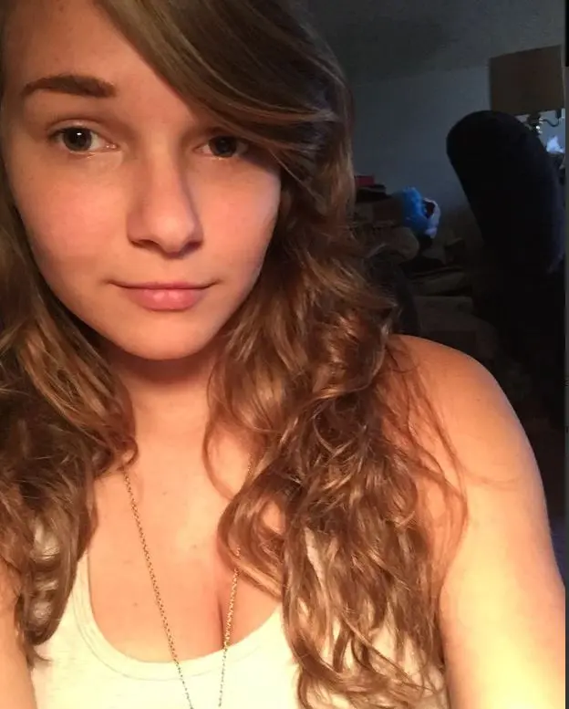 cecilu (25) female from GB - sexting partner