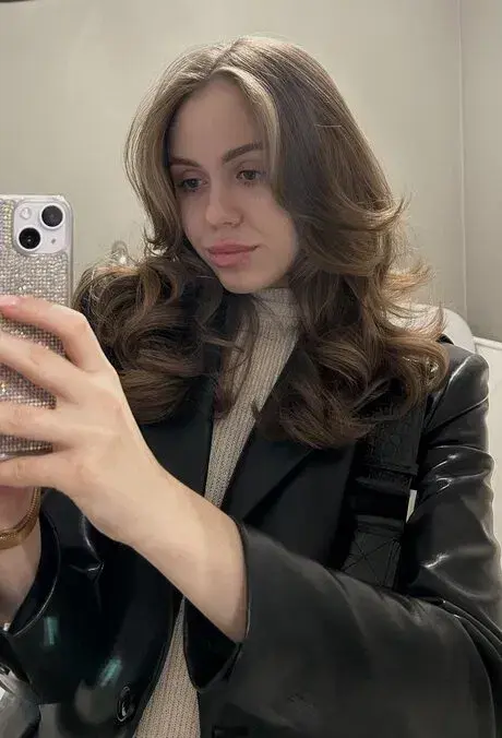 celimim497 (20) female from DE - sexting partner