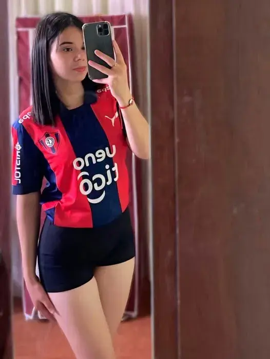 cibeba3524 (18) female from US - sexting partner