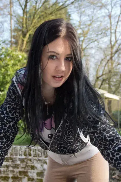 ciredem992 (22) female from DK - sexting partner