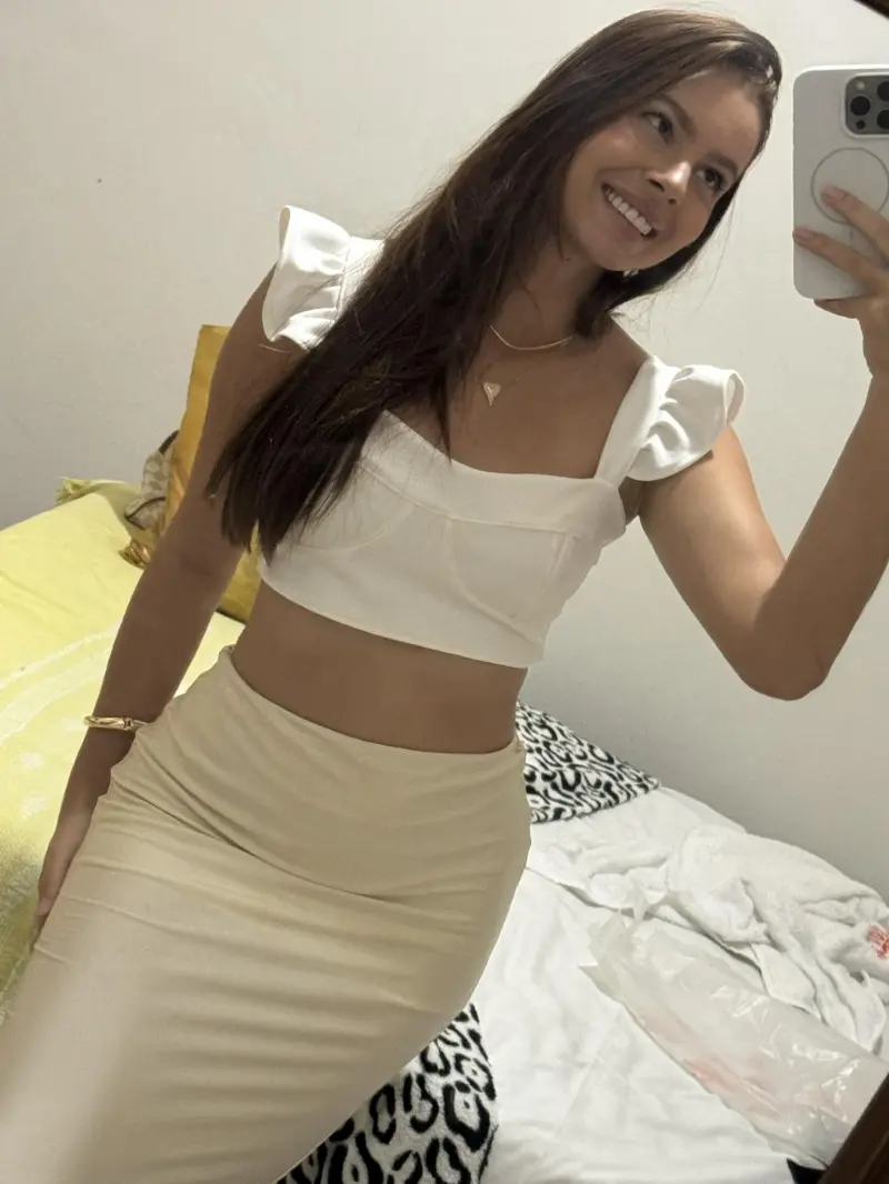 cogehi7875 (18) female from US - sexting partner