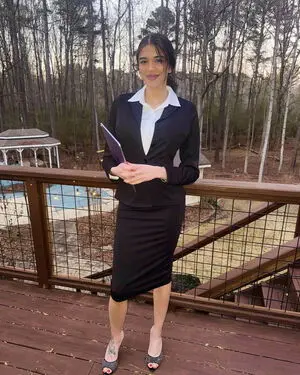 comigib609 (18) female from GB - sexting partner