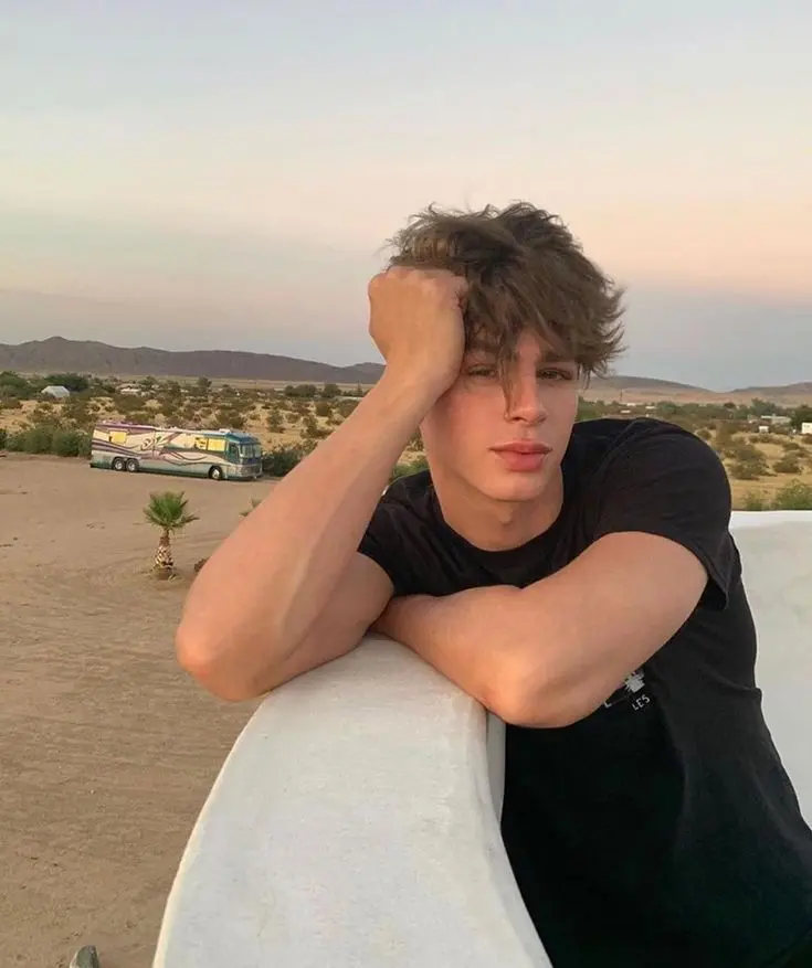 crackmypc9 (18) male from DE - sexting partner