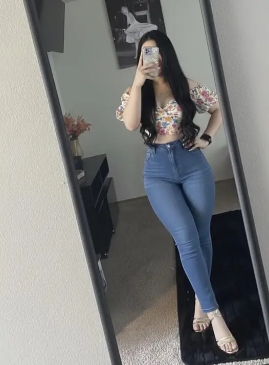 dadijiw833 (18) female from CO - sexting partner