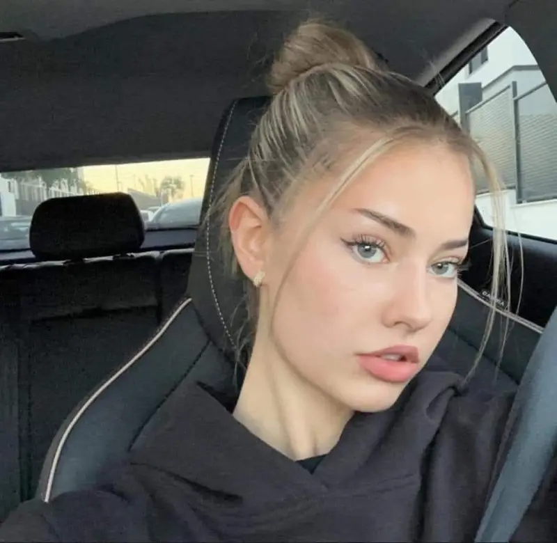 dafabfxxs (18) female from DE - sexting partner