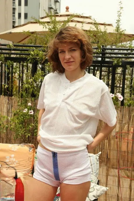 dafap40774 (18) female from GB - sexting partner