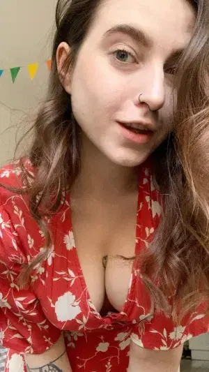 devohex390 (23) female from US - sexting partner